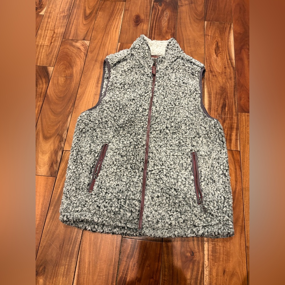 True Grit Light Gray Sherpa Vest with Maroon Trim